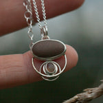 Afbeelding in Gallery-weergave laden, OOAK Osmose pendant #20 • beach pebble &amp; opal (ready to ship)
