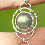 Afbeelding in Gallery-weergave laden, OOAK Osmose pendant #27 • Labradorite &amp; Onix (ready to ship)
