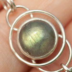 Afbeelding in Gallery-weergave laden, OOAK Osmose pendant #27 • Labradorite &amp; Onix (ready to ship)
