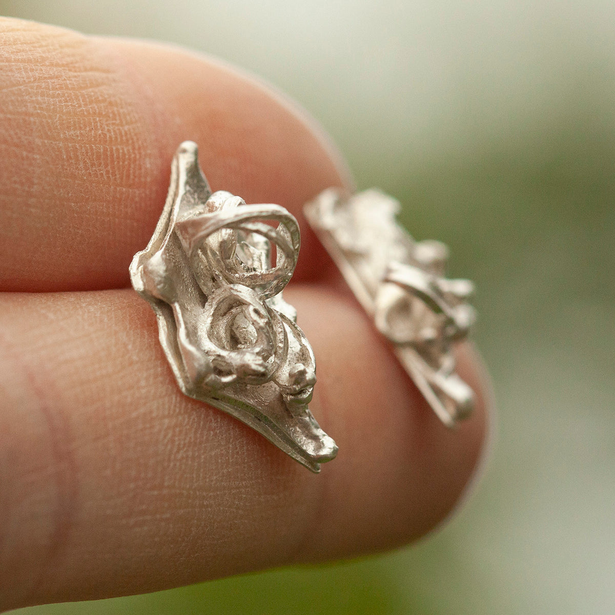 Pendientes Keira pieza única #10 ~ plata (listos para enviar)