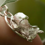 Lade das Bild in den Galerie-Viewer, OOAK Keira pendant #4 ~ silver (ready-to-ship)
