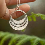 Lade das Bild in den Galerie-Viewer, OOAK • Vegetal Moon pendant #16 • silver (ready-to-ship)
