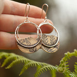 Lade das Bild in den Galerie-Viewer, OOAK • Vegetal Moon earrings #18 • silver &amp; brass (ready-to-ship)
