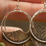 Lade das Bild in den Galerie-Viewer, OOAK • Vegetal Moon earrings #18 • silver &amp; brass (ready-to-ship)
