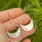 Lade das Bild in den Galerie-Viewer, OOAK • Vegetal Moon earrings #22 • sterling silver (ready-to-ship)
