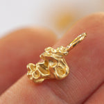 Load image into Gallery viewer, OOAK Rice pendant in solid 18k yellow gold (ready-to-ship)
