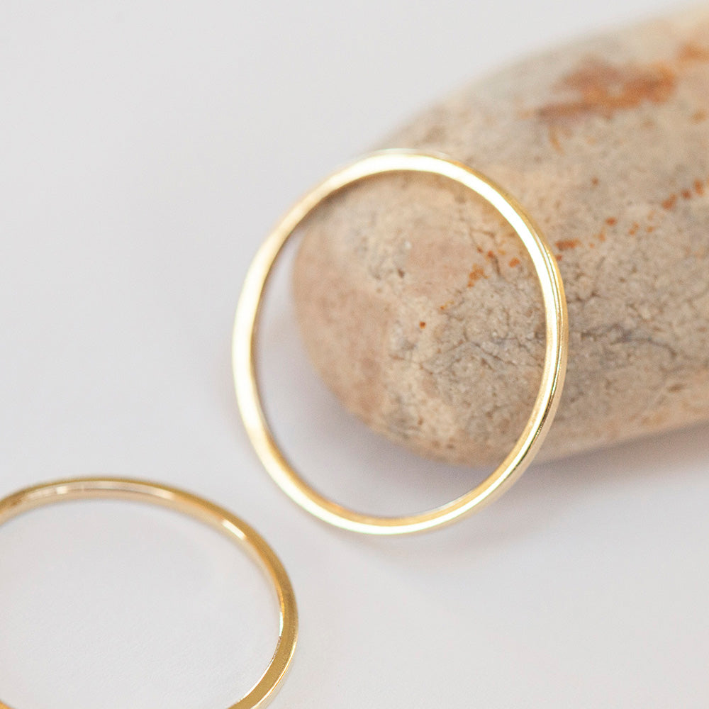 OOAK Simple square band ring in 18k yellow gold • sizes 51,5 & 54,75 (ready-to-ship)