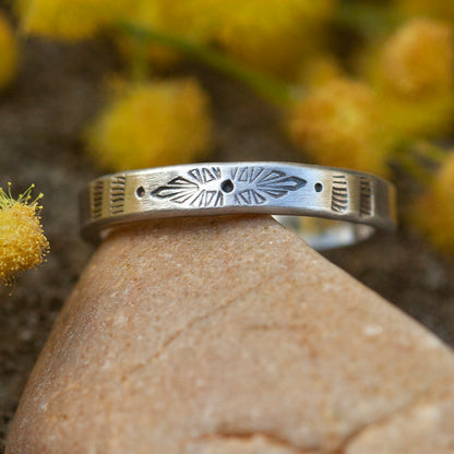 Anillo étnico de plata pieza única #7 • ajustable ~ talla 50,5 (listo para enviar)
