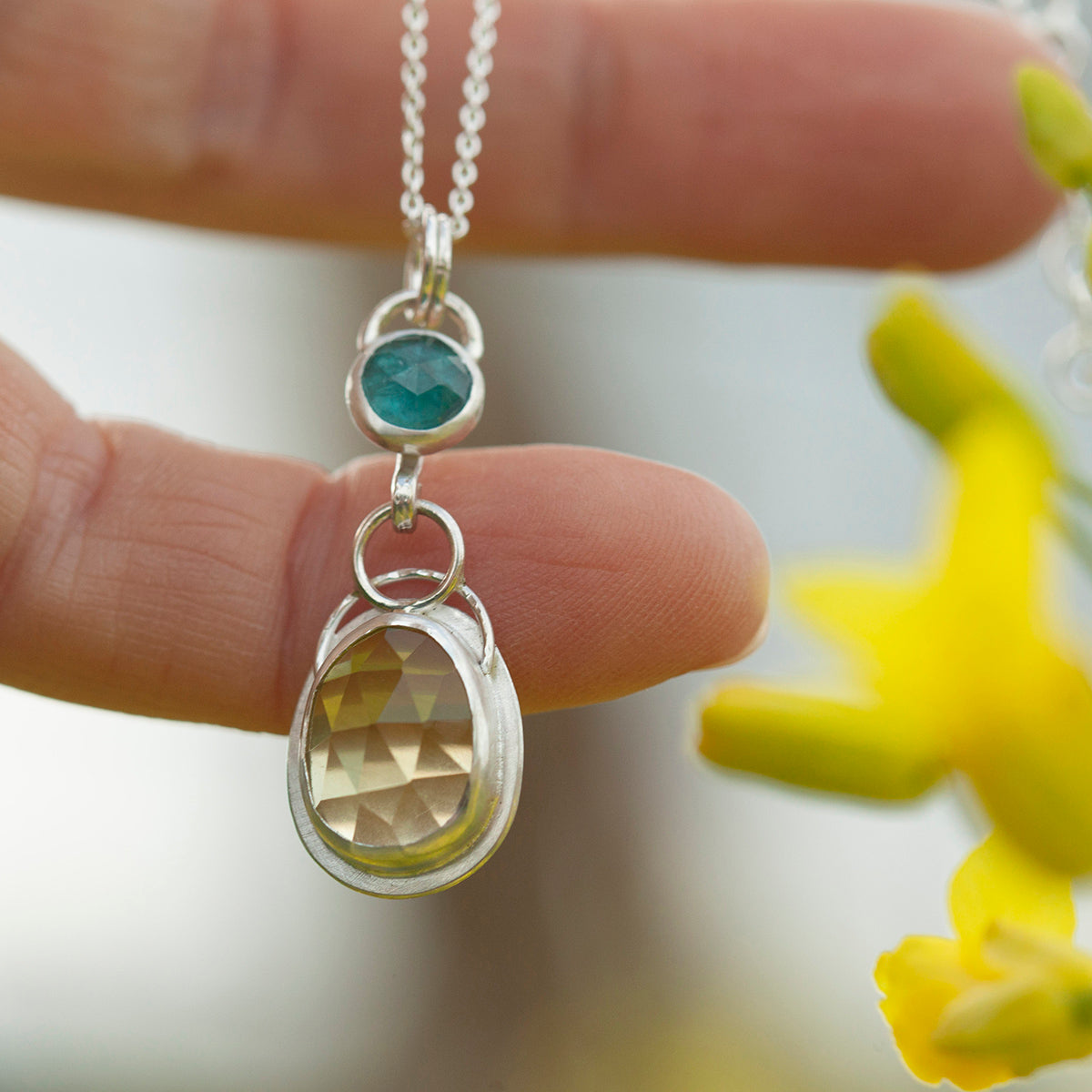 OOAK Osmose pendant #32 • kyanite & lemon quartz (ready to ship)
