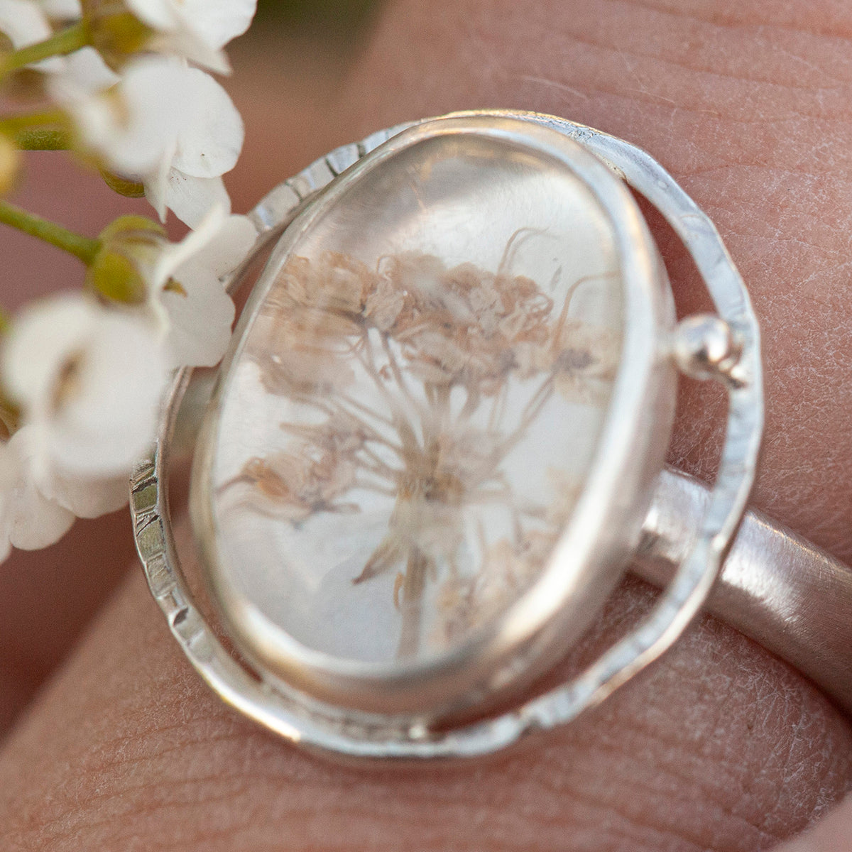 OOAK ring with captured plant #8 • rose quartz • size 54 (ready to ship)