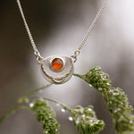 Cargar imagen en el visor de la galería, OOAK Alika necklace #3 • Kyanite (ready to ship)
