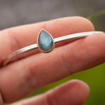 Afbeelding in Gallery-weergave laden, OOAK Elva bracelet #1 • labradorite (ready to ship)
