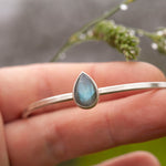 Afbeelding in Gallery-weergave laden, OOAK Elva bracelet #1 • labradorite (ready to ship)
