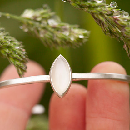 Pulsera Elva pieza única #3 • piedra de luna (listo para enviar)