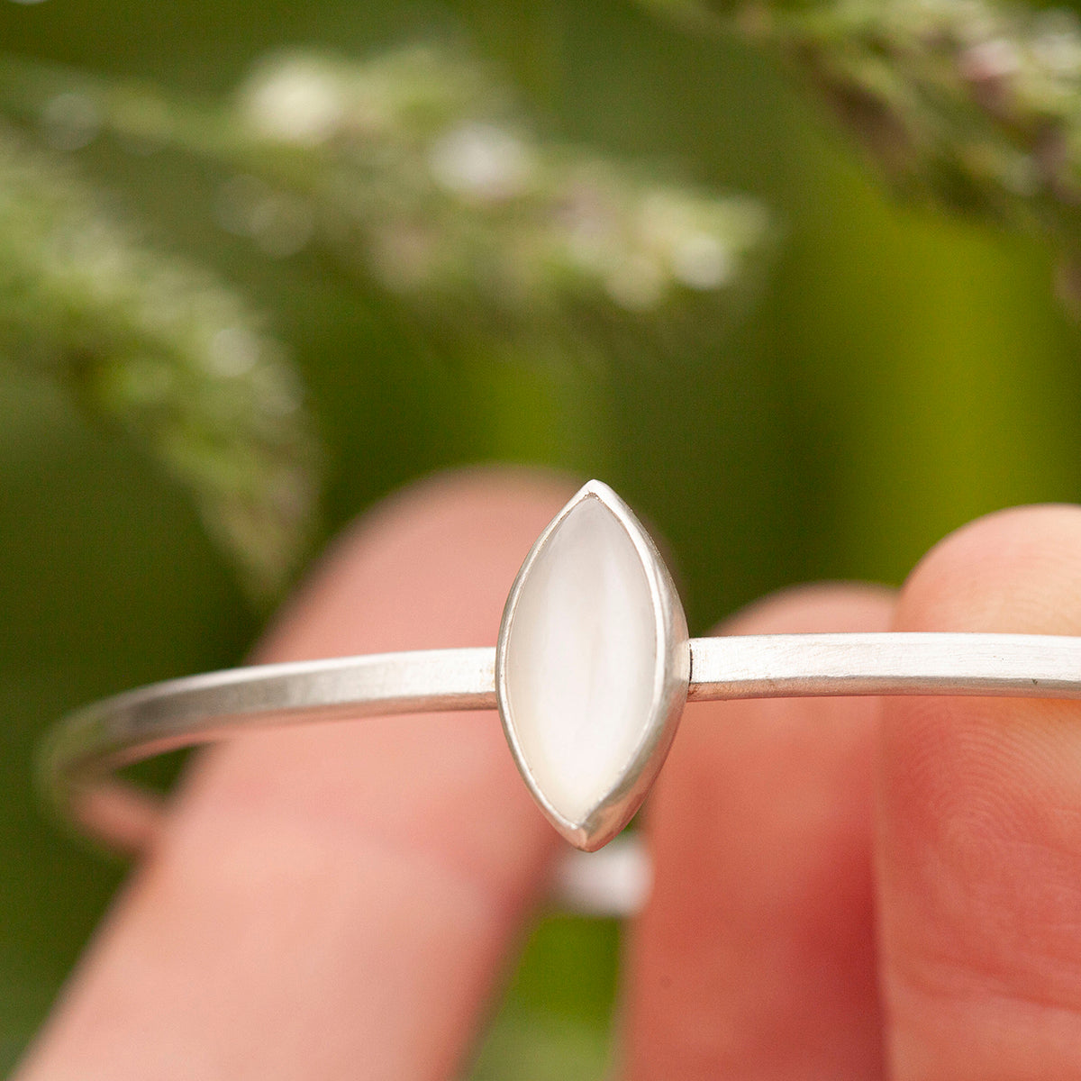 Pulsera Elva pieza única #3 • piedra de luna (listo para enviar)