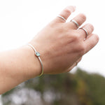 Cargar imagen en el visor de la galería, OOAK Elva bracelet #5 • Kyanite (ready to ship)
