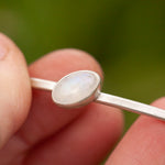 Lade das Bild in den Galerie-Viewer, OOAK Elva bracelet #6 • white labradorite (ready to ship)
