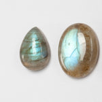 Cargar imagen en el visor de la galería, Choose Your Stone : Mae Pendant   (made to order)
