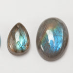 Cargar imagen en el visor de la galería, Choose Your Stone : Mae Pendant   (made to order)
