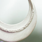 Afbeelding in Gallery-weergave laden, OOAK • Crescent moon pendant in silver #16 (ready to ship)
