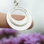 Charger l&#39;image dans la galerie, OOAK • Crescent moon pendant in silver #17 (ready to ship)
