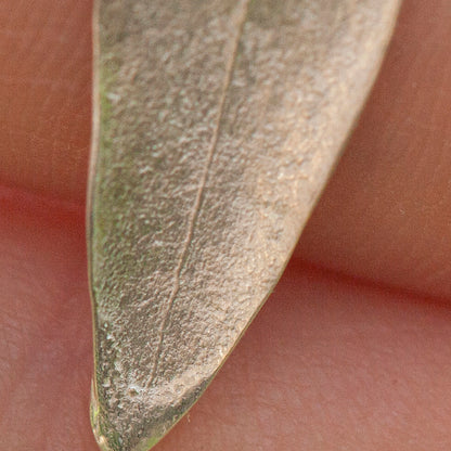 Pieza única Pendientes hoja en plata #2 (listo para enviar)