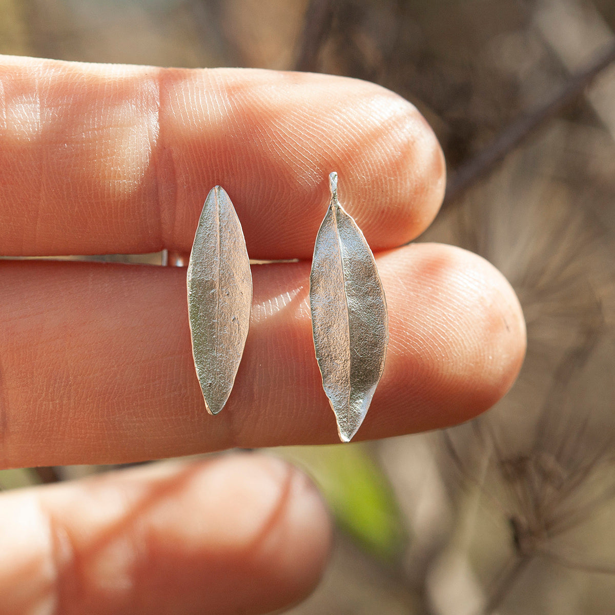 Pièce unique Boucles d'oreilles feuille en argent #4 (prêt à expédier)