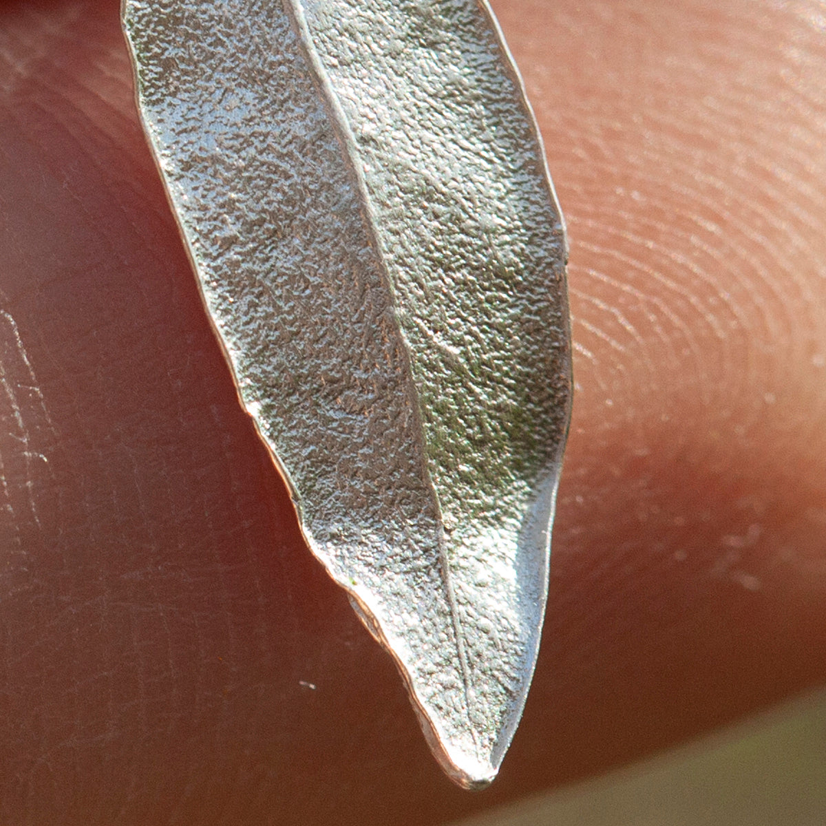 Pièce unique Boucles d'oreilles feuille en argent #4 (prêt à expédier)