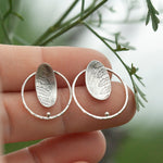 Cargar imagen en el visor de la galería, OOAK Elena earrings #7 ~ silver ~ unique (ready-to-ship)
