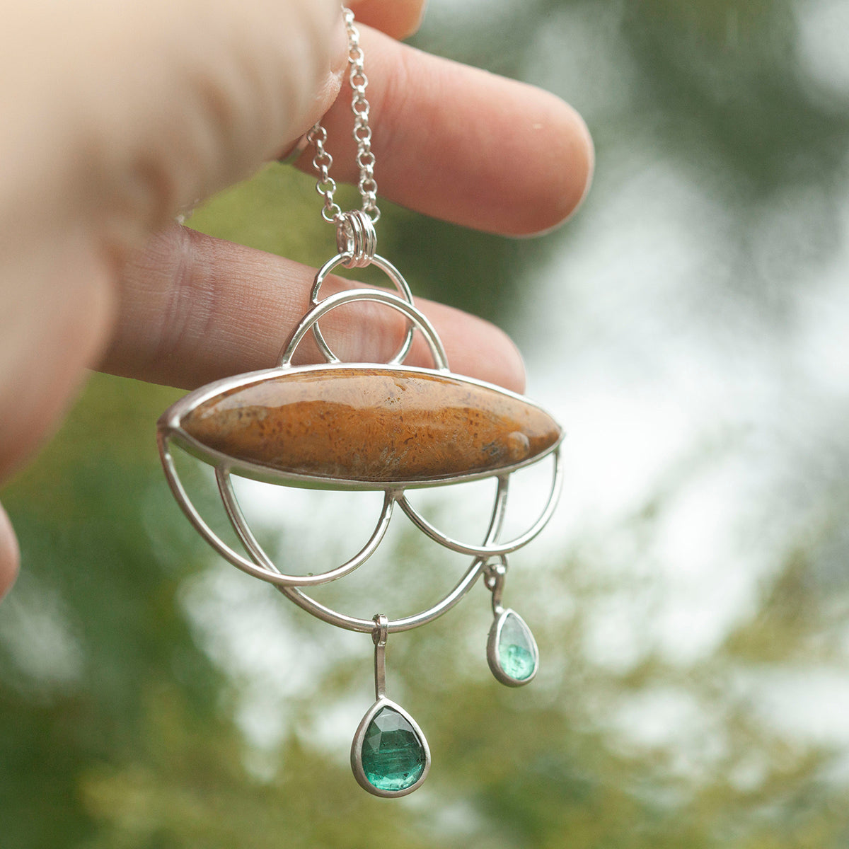 Uniek exemplaar Healing Tears zilveren hanger #3 • Fossiel koraal & Kyaniet (klaar voor verzending)
