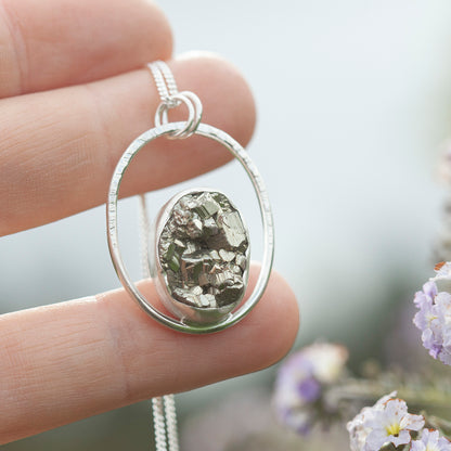 Mae zilveren hanger uniek exemplaar #31 • Druzy pyriet (Klaar voor verzending)