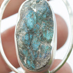 Cargar imagen en el visor de la galería, OOAK Mae pendant in silver #35 • rough Labradorite (Ready to ship)
