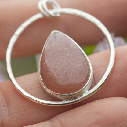 Colgante Mae de plata pieza única #26 • Piedra de luna rosa (Listo para enviar)