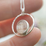 Afbeelding in Gallery-weergave laden, OOAK Mae pendant in silver #8 • Rutilated quartz  (Ready to ship)
