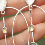 Afbeelding in Gallery-weergave laden, OOAK Selaya silver earrings #3 • leaf, Lemon quartz &amp; Opal  (ready to ship)
