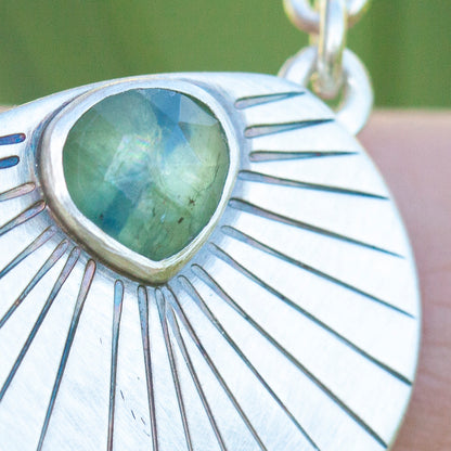 Alika ketting uniek exemplaar #4 • Kyaniet (klaar voor verzending)