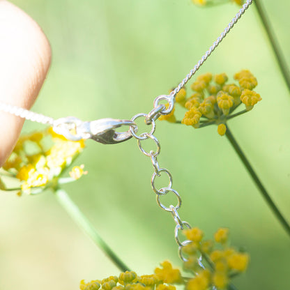 Alika ketting uniek exemplaar #4 • Kyaniet (klaar voor verzending)