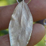 Afbeelding in Gallery-weergave laden, OOAK Phillyrea latifolia Leaf pendant in silver #11 (ready to ship)
