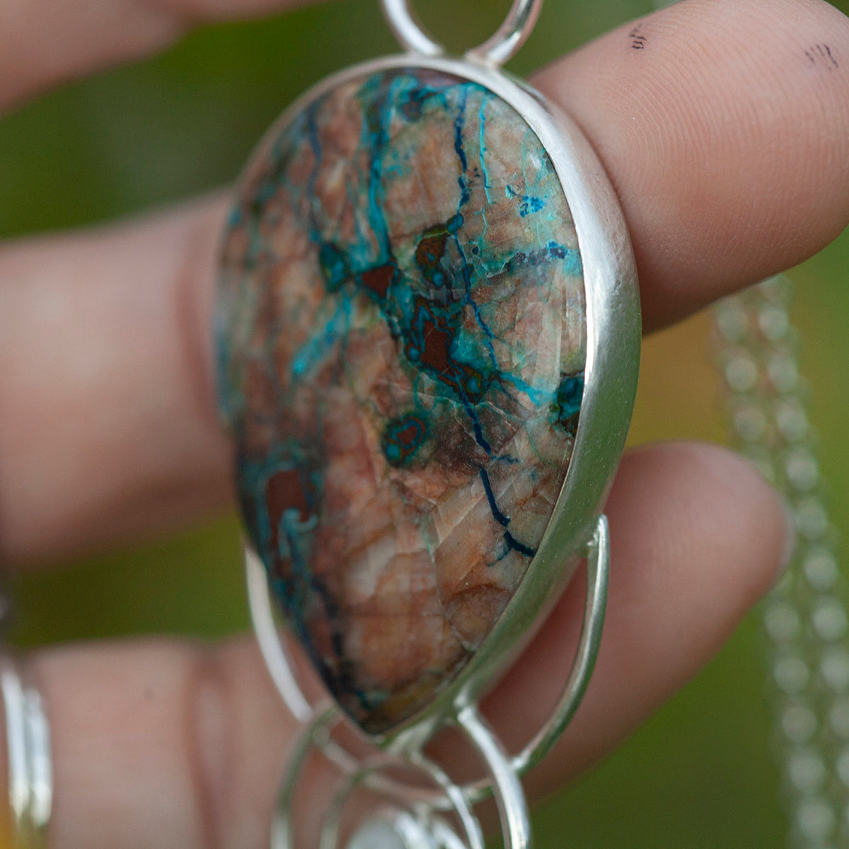 OOAK Aurae pendant #8 • Azurite Chrysocolla, Kyanite & White Labradorite (ready to ship)