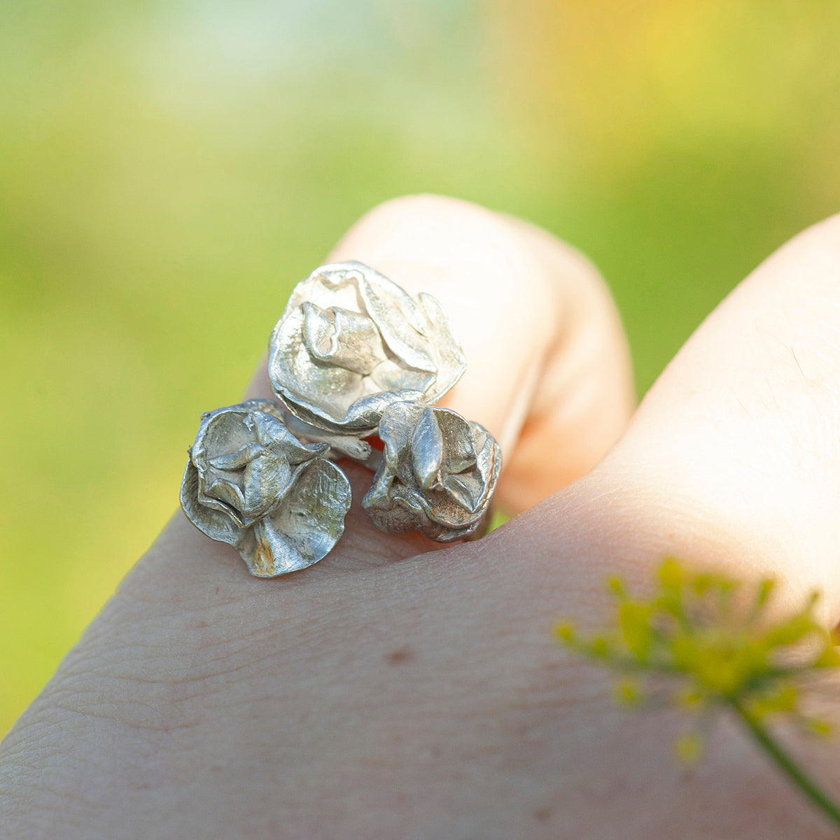 Uniek exemplaar Nalae, organische ring in zilver #2 • maat 50,5 (klaar voor verzending)