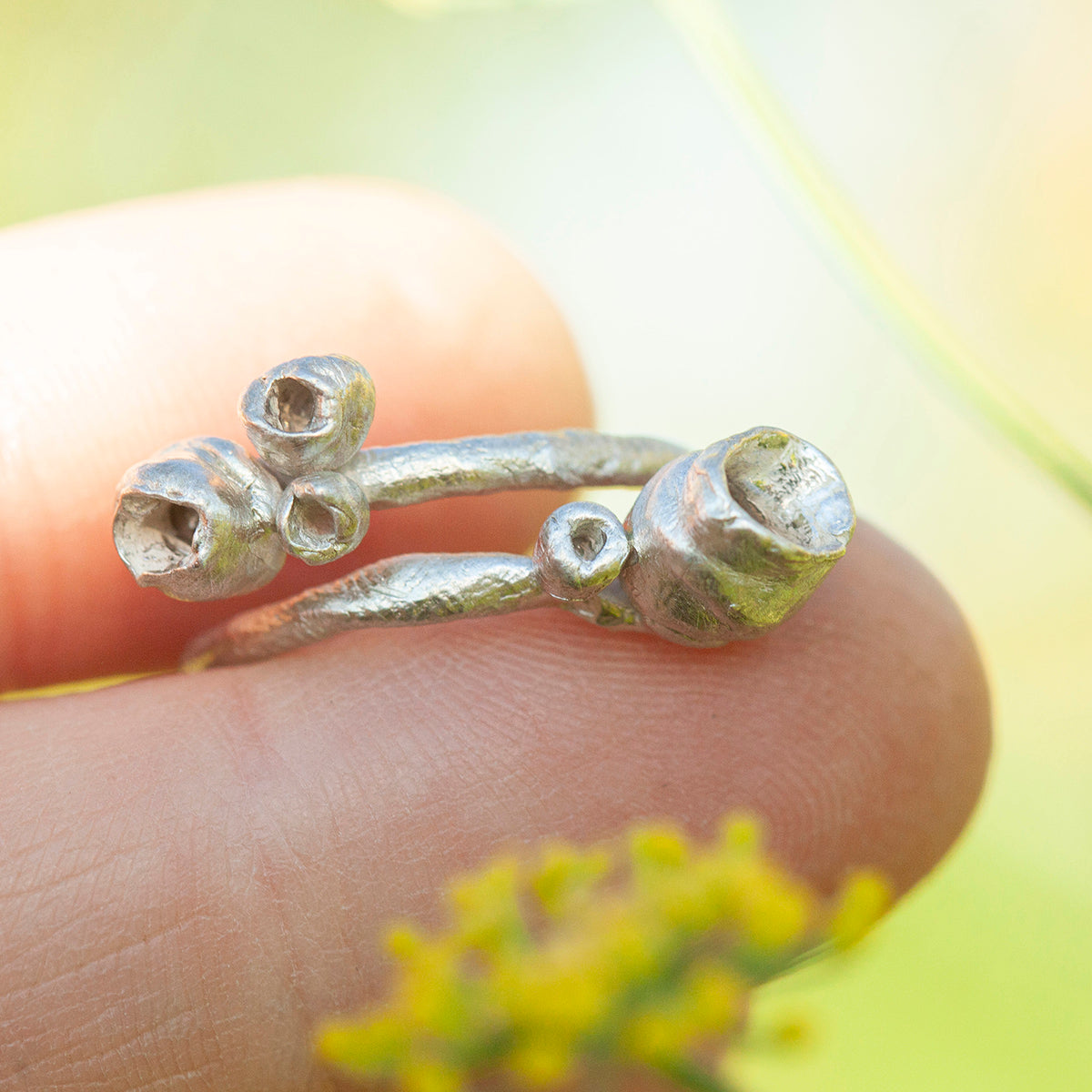 OOAK Nalae, organic ring in silver #10 • Adjustable size 54 (ready-to-ship)