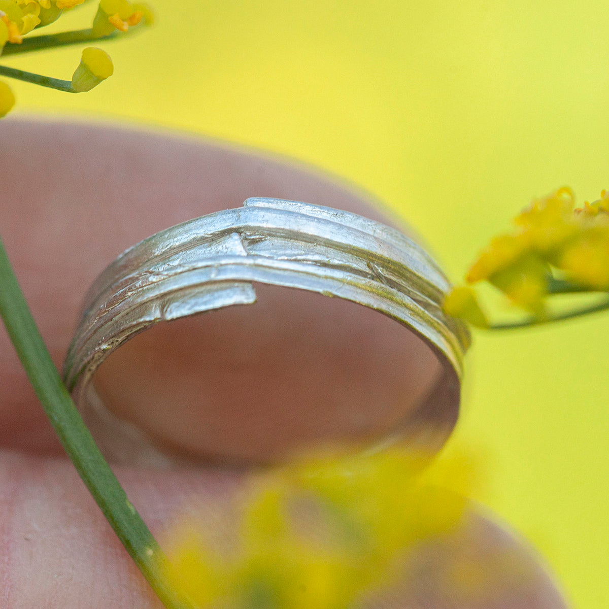 Unikat Nalae, organischer Ring aus Silber #12 • Größe 51,25 (versandbereit)