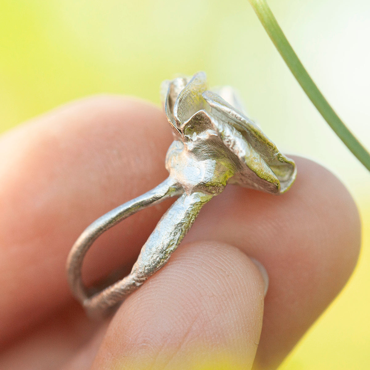 OOAK Nalae, organic ring in silver #16 • Adjustable ~ size 54 (ready-to-ship)