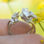 Load image into Gallery viewer, OOAK Nalae, organic ring in silver #18 • Adjustable size 56,5 (ready-to-ship)
