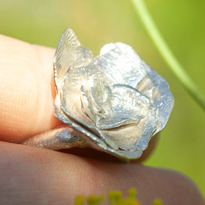 OOAK Nalae, organic ring in silver #20 • size 52 (ready-to-ship)