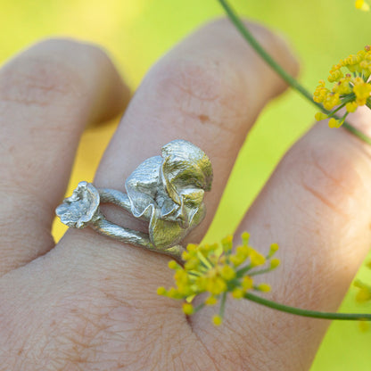 Pièce unique Nalae, bague organique en argent #4 • Ajustable ~ taille 54 (prêt à expédier)