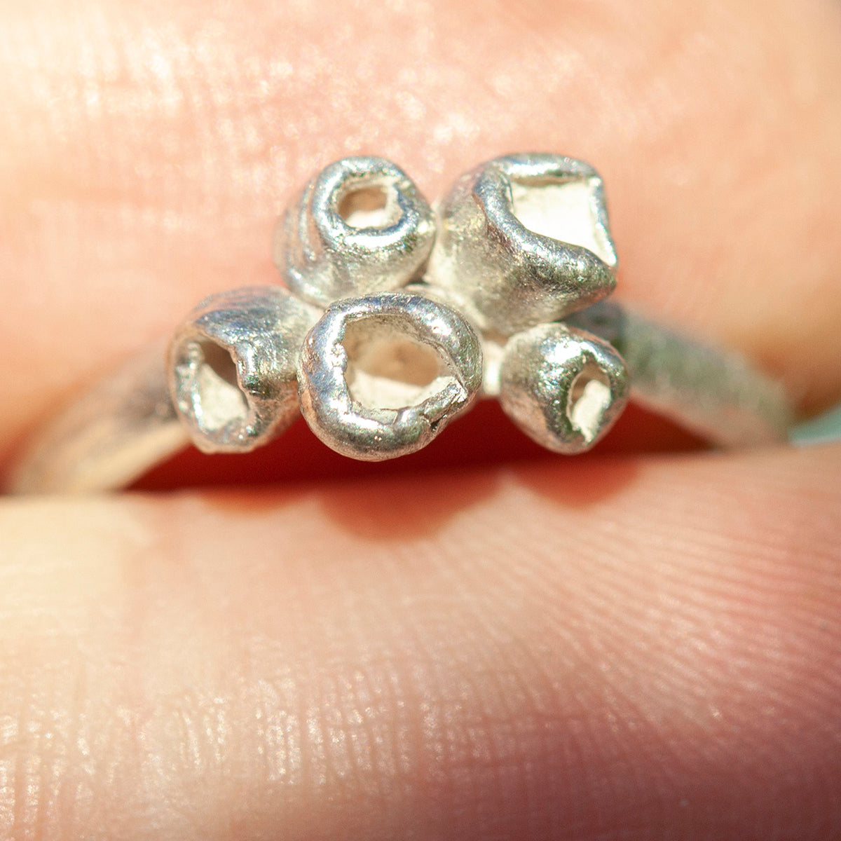 Pièce unique Nalae, bague organique en argent #7 • taille 54,5 (prêt à expédier)