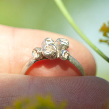 Pièce unique Nalae, bague organique en argent #7 • taille 54,5 (prêt à expédier)
