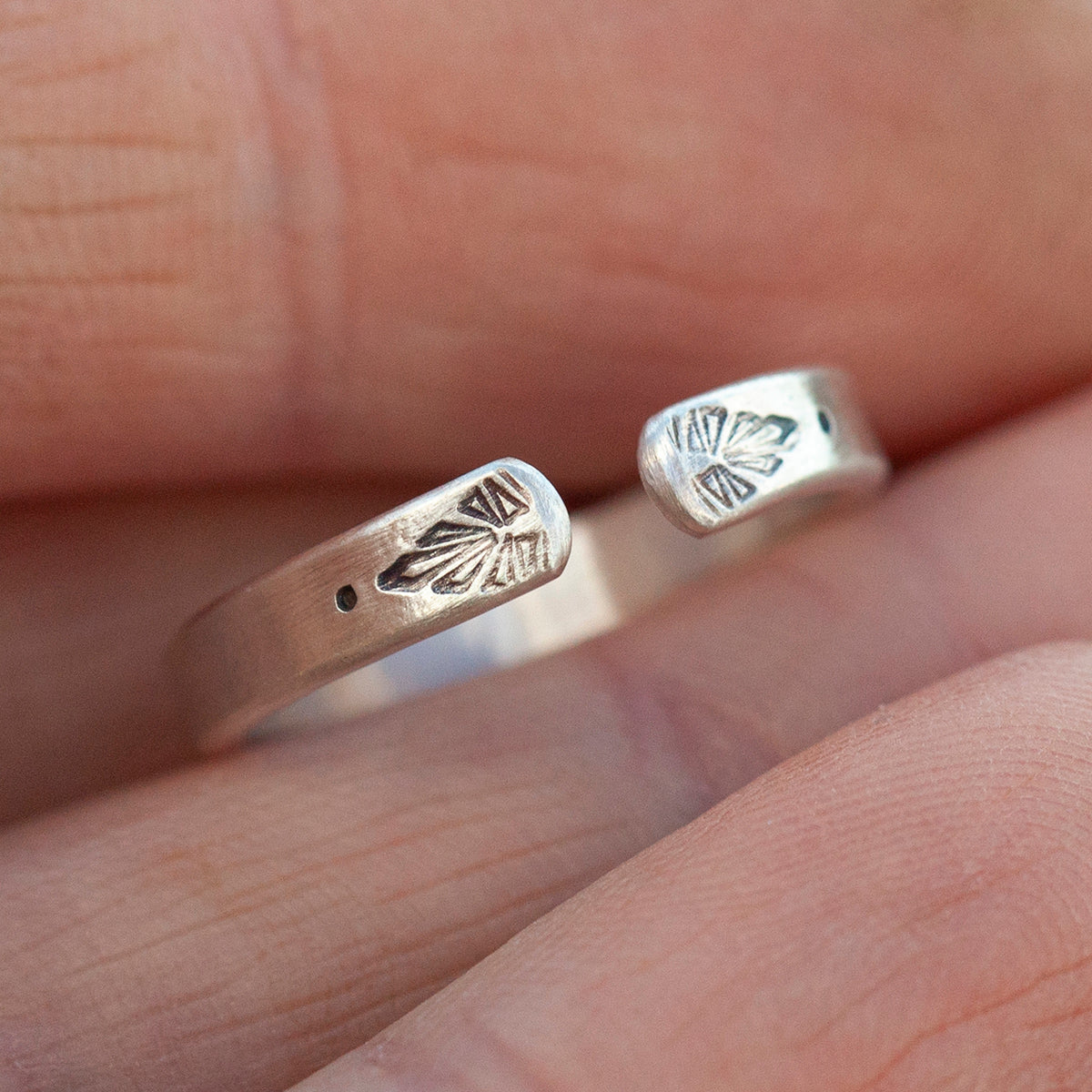 OOAK Ethnic ring in silver #10 • adjustable ~ size 49,5 (ready-to-ship)