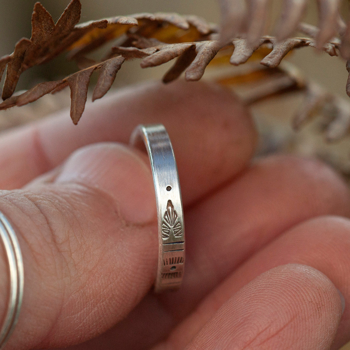 Anillo étnico de plata pieza única #14 • ajustable ~ talla 57 (listo para enviar)